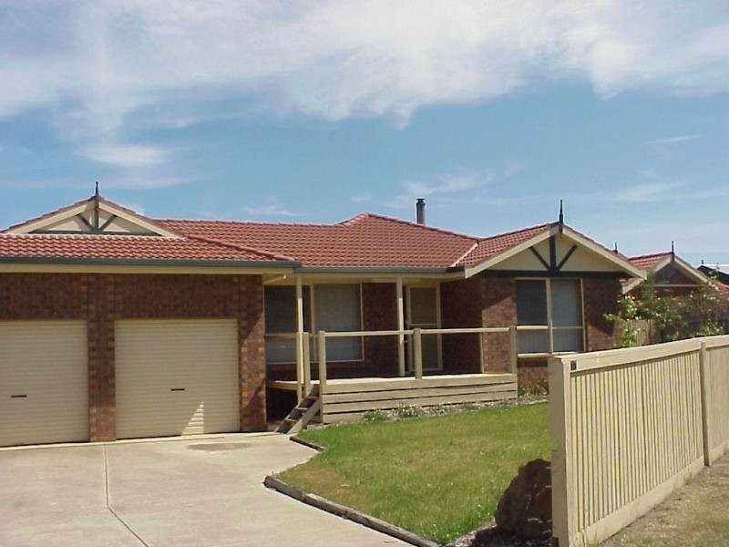 17 OZAN CRESCENT, Jan Juc VIC 3228
