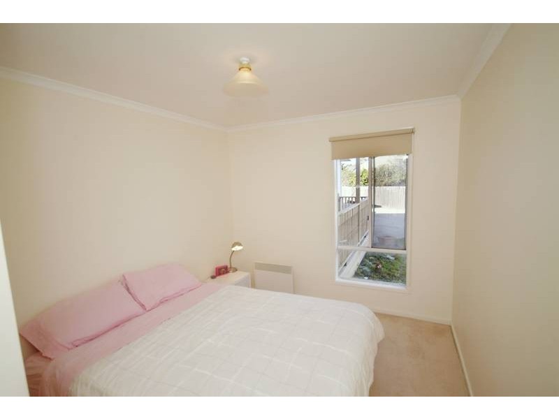 1/66 GEELONG ROAD, Torquay VIC 3228