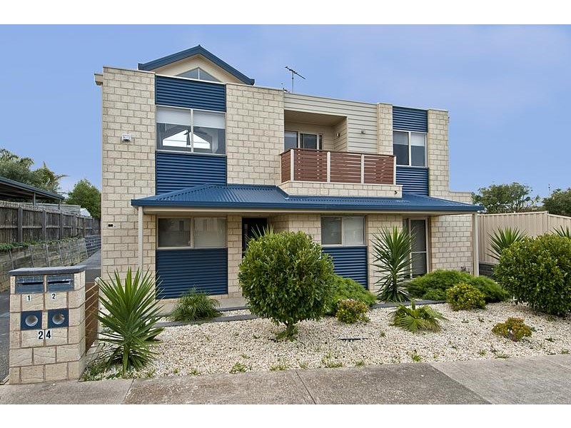 24 Dumfries Court, Torquay VIC 3228