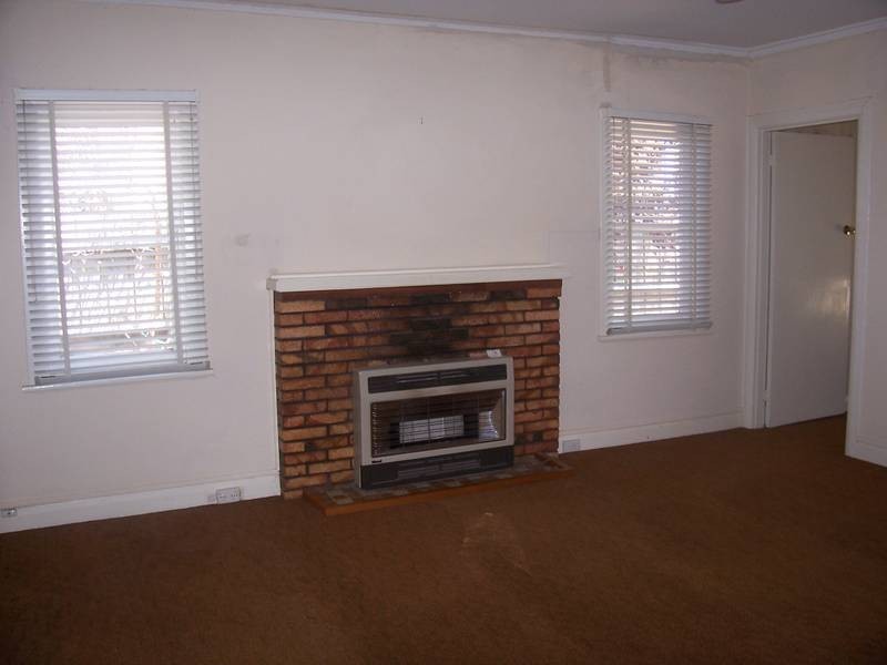 25 Central Avenue, Torquay VIC 3228