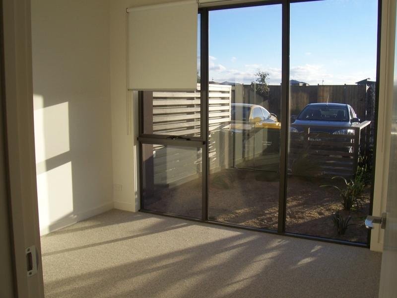 16 Coast Drive, Torquay VIC 3228