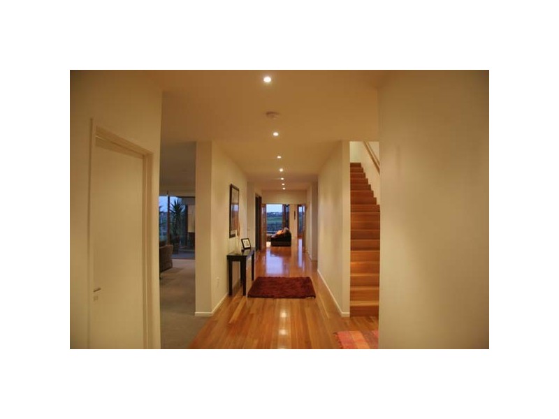 34 ST GEORGES WAY, Torquay VIC 3228