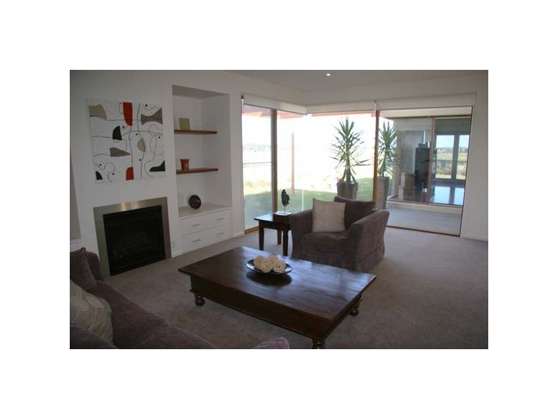 34 ST GEORGES WAY, Torquay VIC 3228