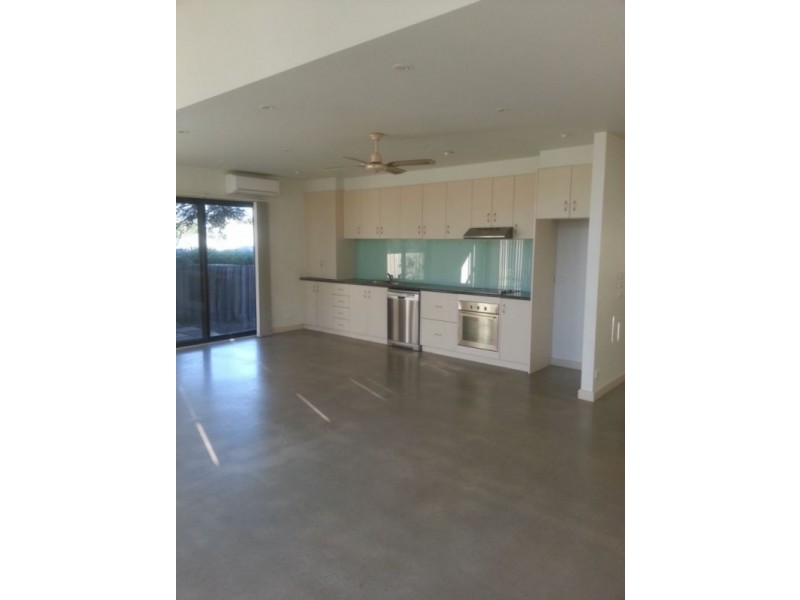 2/23 Ozan Crescent, Jan Juc VIC 3228