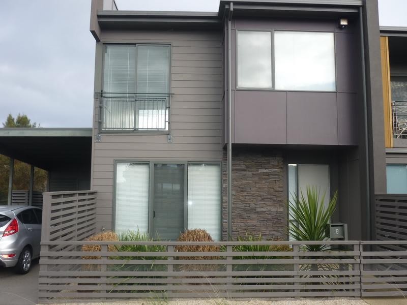 9 Coast Drive, Torquay VIC 3228