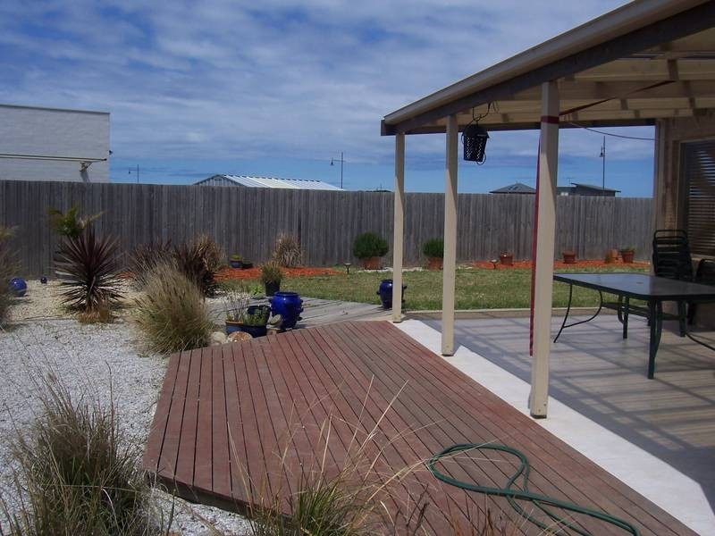 38 Norfolk Boulevard, Torquay VIC 3228