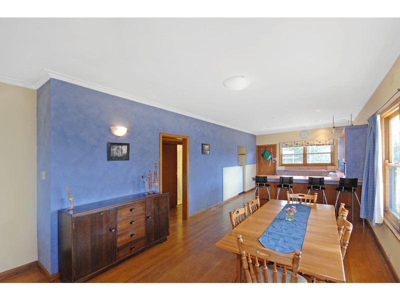 64 DARIAN ROAD, Torquay VIC 3228