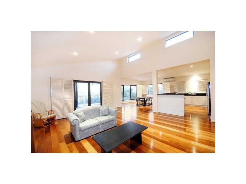 15 St Georges Way, Torquay VIC 3228