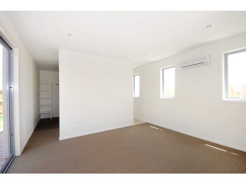 4 Fathom Drive, Torquay VIC 3228