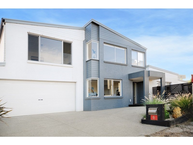 6 THE MEWS, Torquay VIC 3228