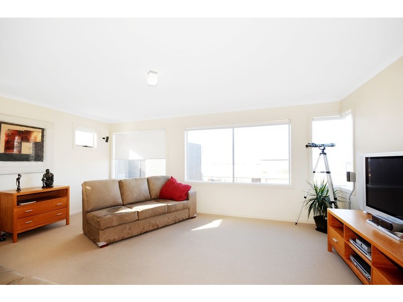6 THE MEWS, Torquay VIC 3228