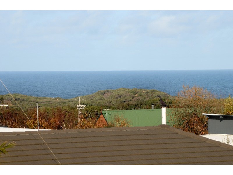 6 THE MEWS, Torquay VIC 3228