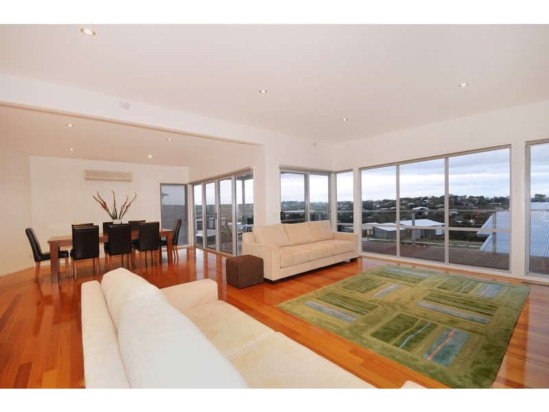 56 OCEAN VIEW CRESCENT, Torquay VIC 3228