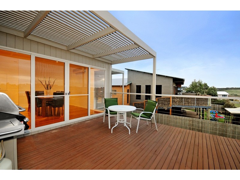 56 OCEAN VIEW CRESCENT, Torquay VIC 3228