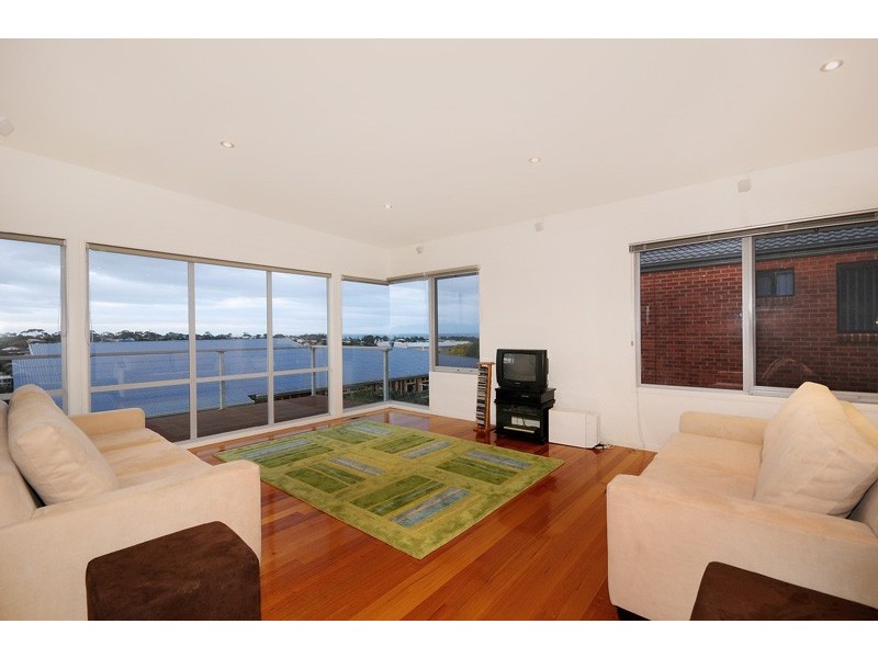 56 OCEAN VIEW CRESCENT, Torquay VIC 3228