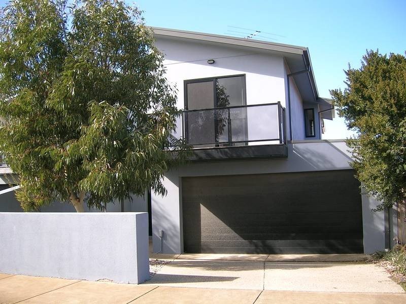 2/1224 Horseshoe Bend Road, Torquay VIC 3228