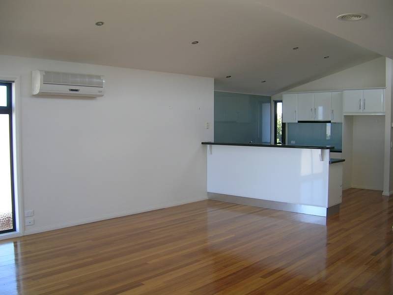 2/1224 Horseshoe Bend Road, Torquay VIC 3228