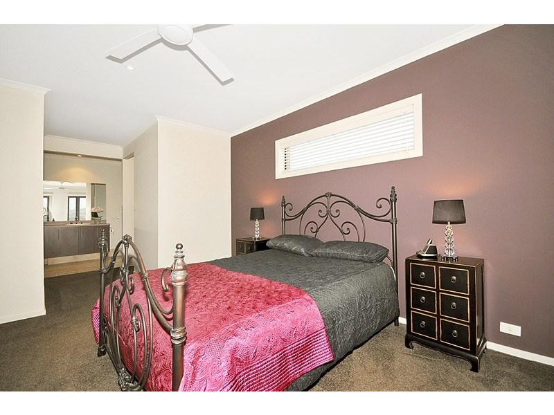 74 ALLEYNE AVENUE, Torquay VIC 3228