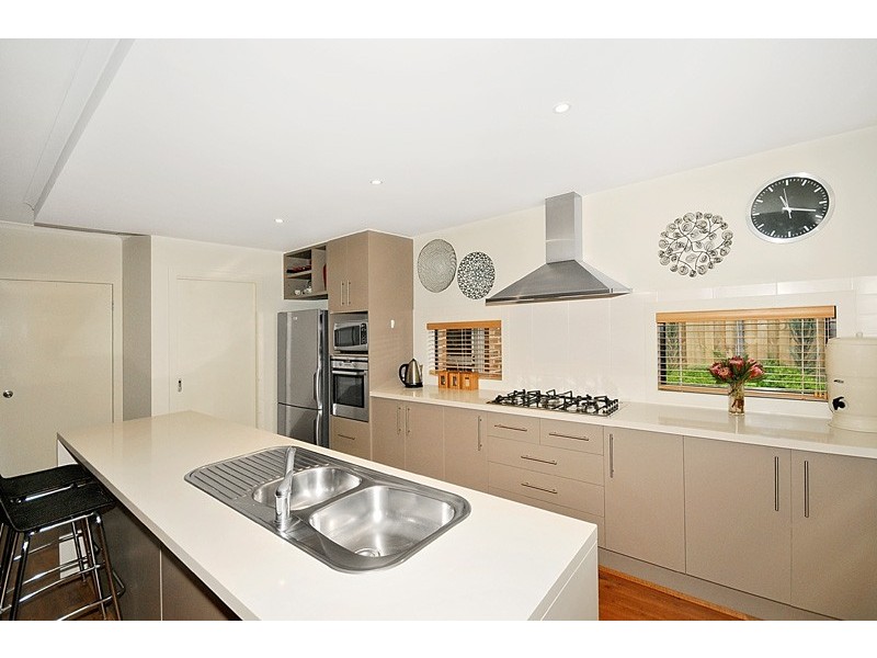 74 ALLEYNE AVENUE, Torquay VIC 3228