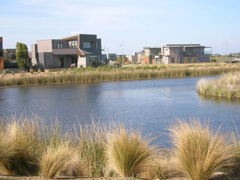 1 GLENEAGLES CLOSE, Torquay VIC 3228