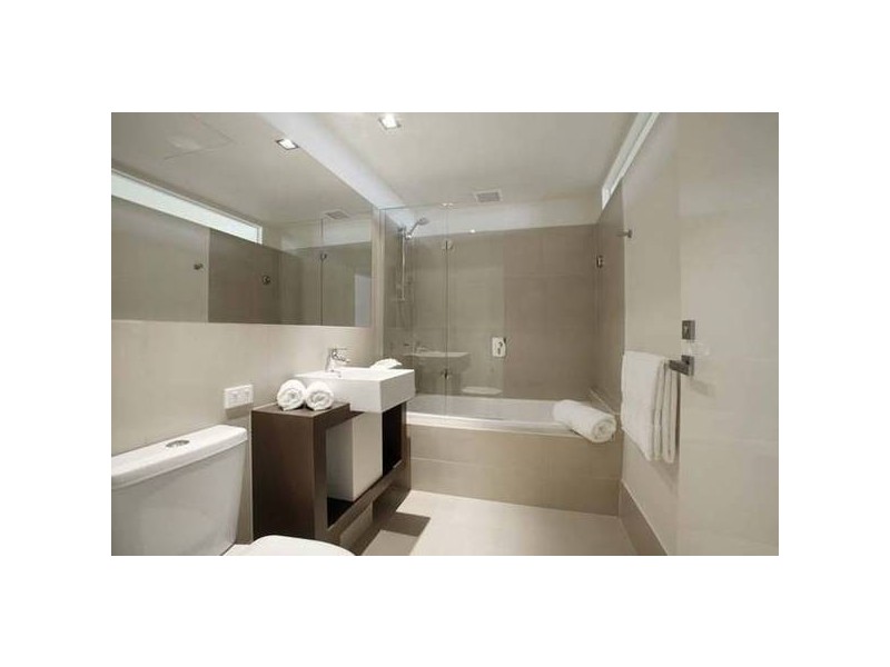 100 THE ESPLANADE APARTMENTS, Torquay VIC 3228