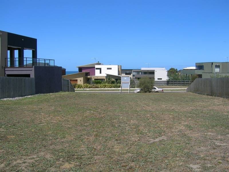 30 KOOMEELA DRIVE, Torquay VIC 3228