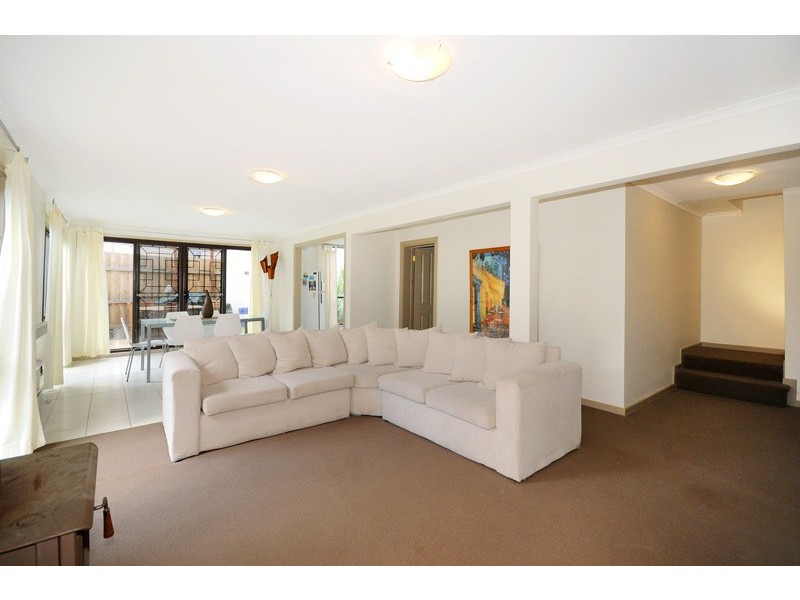 1/13 GOGOLL CRESCENT, Torquay VIC 3228