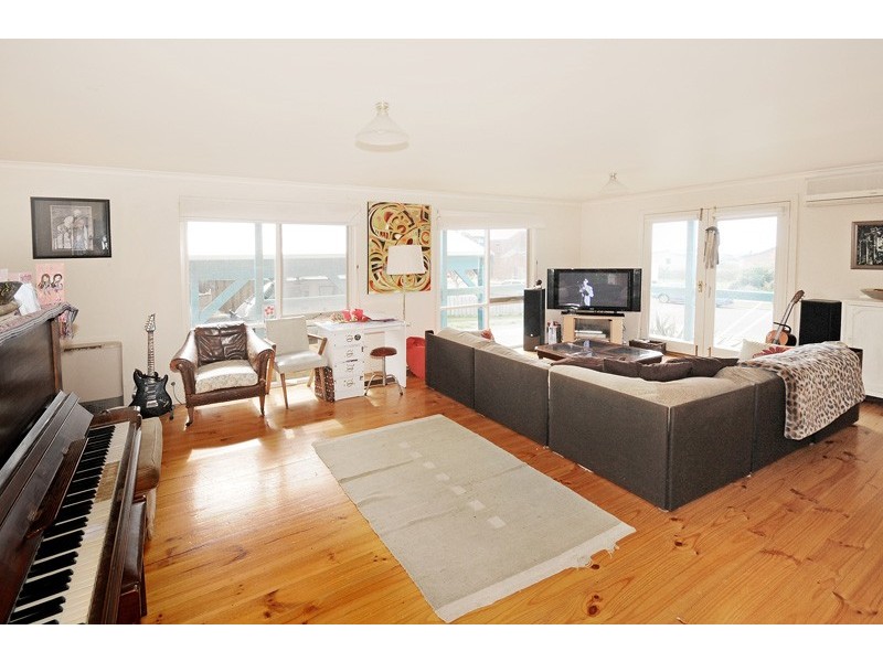 25 OCEAN VIEW CRESCENT, Torquay VIC 3228