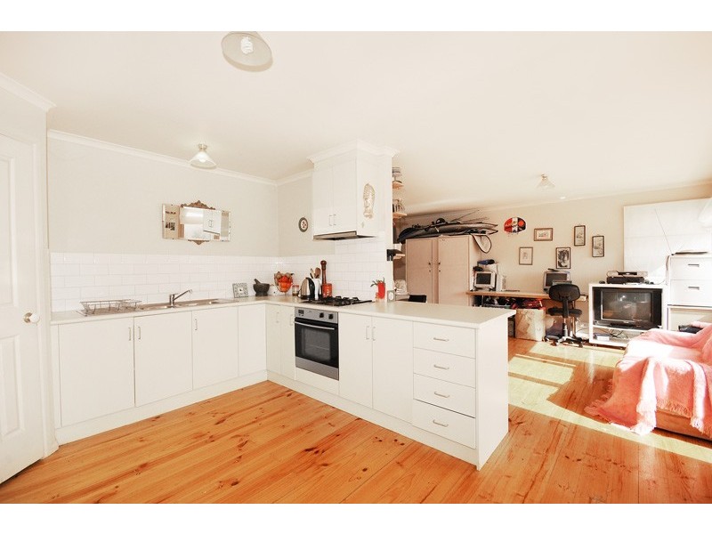25 OCEAN VIEW CRESCENT, Torquay VIC 3228