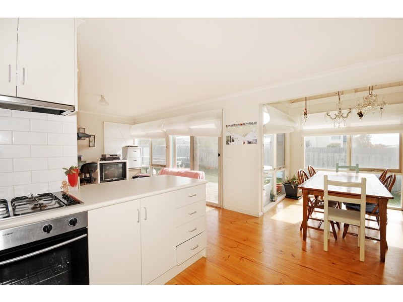 25 OCEAN VIEW CRESCENT, Torquay VIC 3228
