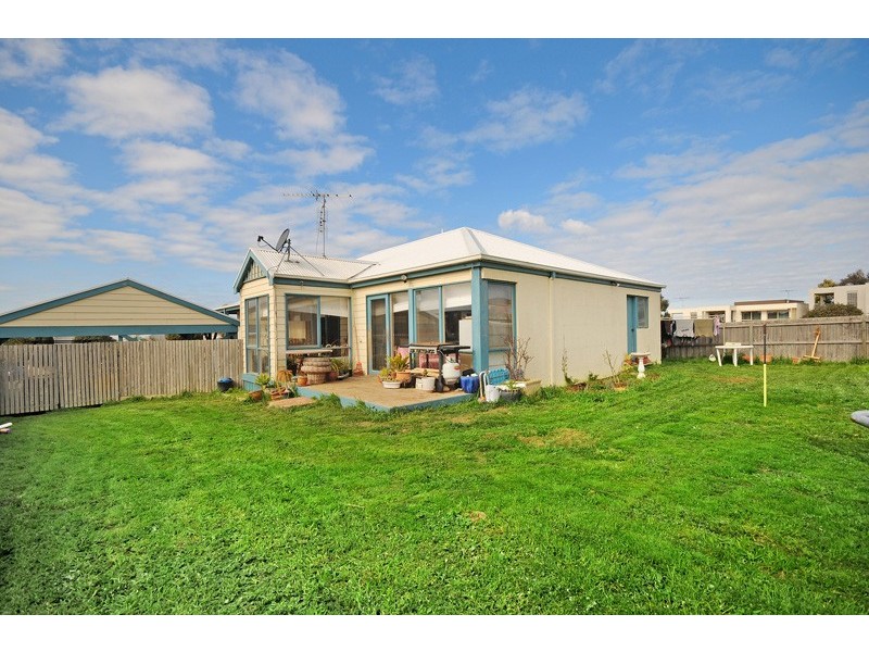 25 OCEAN VIEW CRESCENT, Torquay VIC 3228