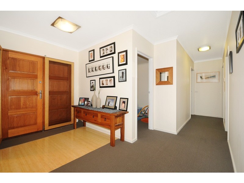 6 ROSEDALE DRIVE, Torquay VIC 3228