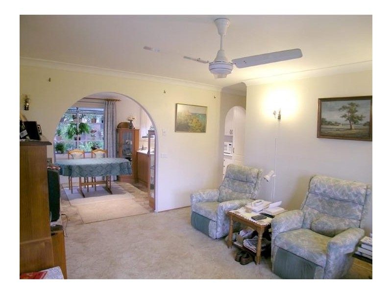 12 Julie, Saratoga NSW 2251