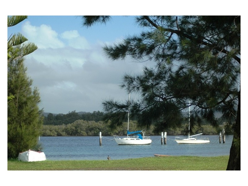 16a Lenora Ave, Davistown NSW 2251