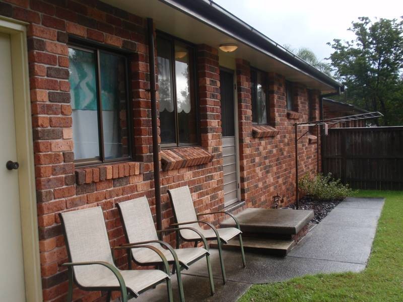 2/70 Koolang Rd, Green Point NSW 2251