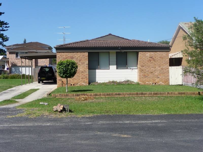 130 Kincumber Cres, Davistown NSW 2251
