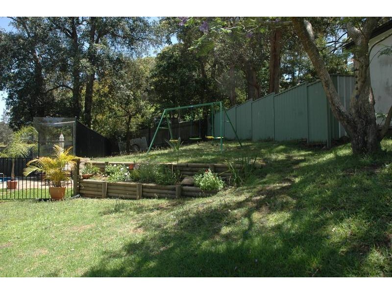 14 Brooklyn Road, Saratoga NSW 2251