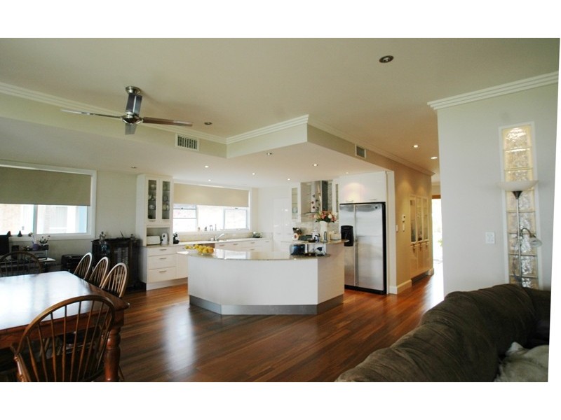 54 Kincumber Crescent, Davistown NSW 2251