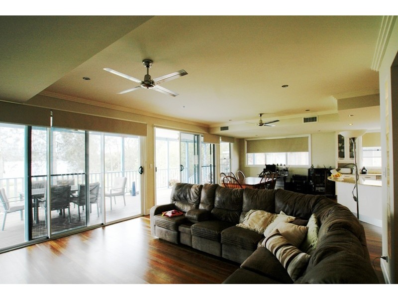 54 Kincumber Crescent, Davistown NSW 2251