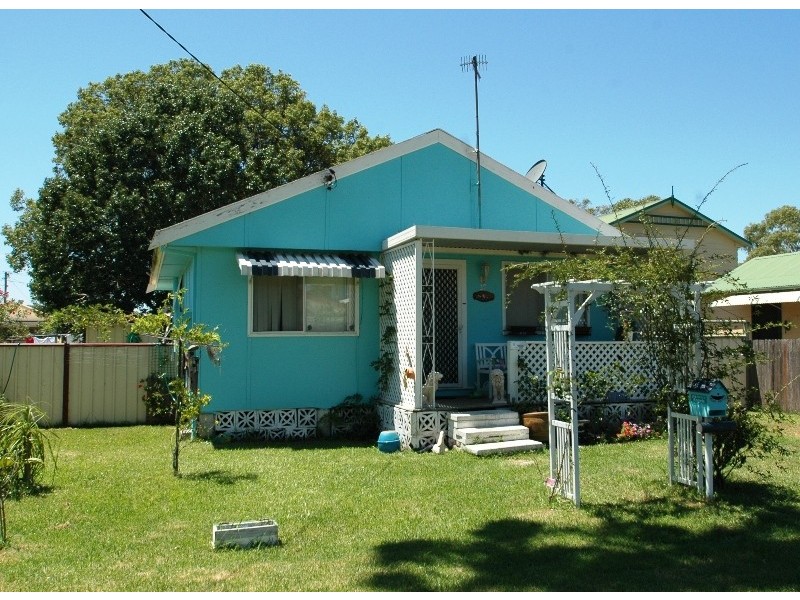 27 Grevillia Ave, Davistown NSW 2251
