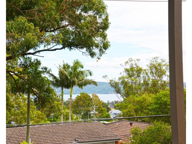 29a Broadwater Dr, Saratoga NSW 2251