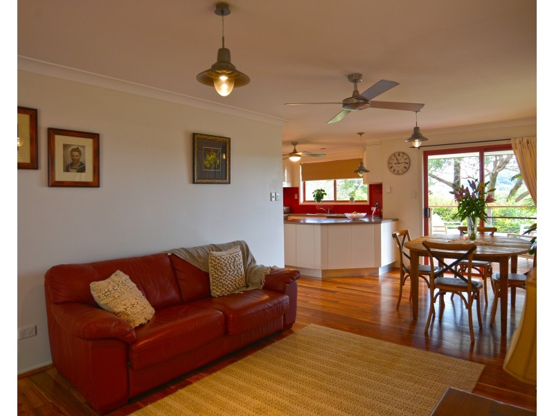 29a Broadwater Dr, Saratoga NSW 2251