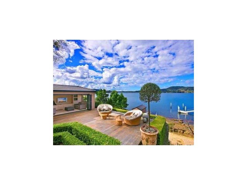 Point Frederick NSW 2250