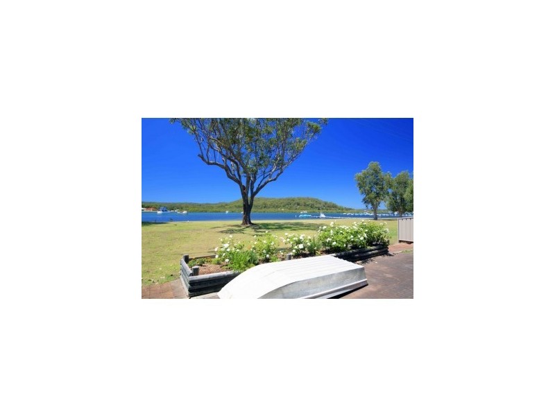 15 Paringa Ave, Davistown NSW 2251