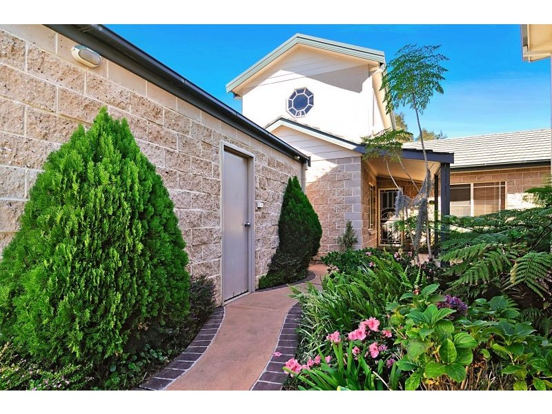 8a Irwan St, Saratoga NSW 2251