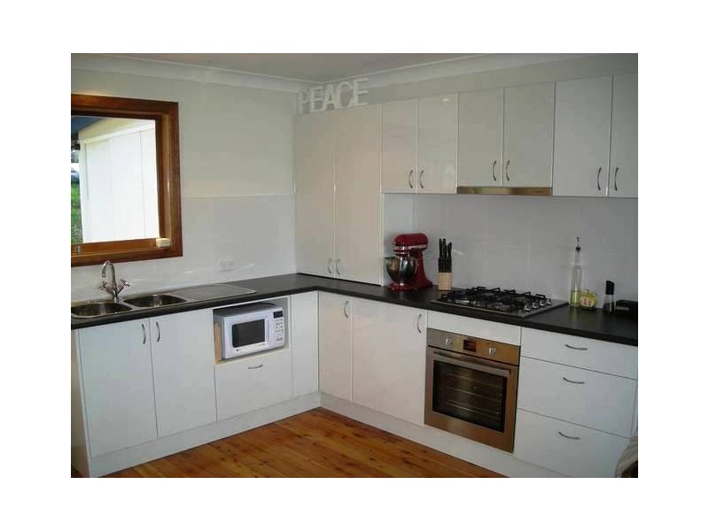 127 Broadwater Dr, Saratoga NSW 2251