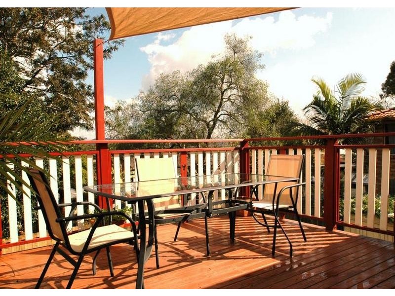 24 Broadwater Drv, Saratoga NSW 2251