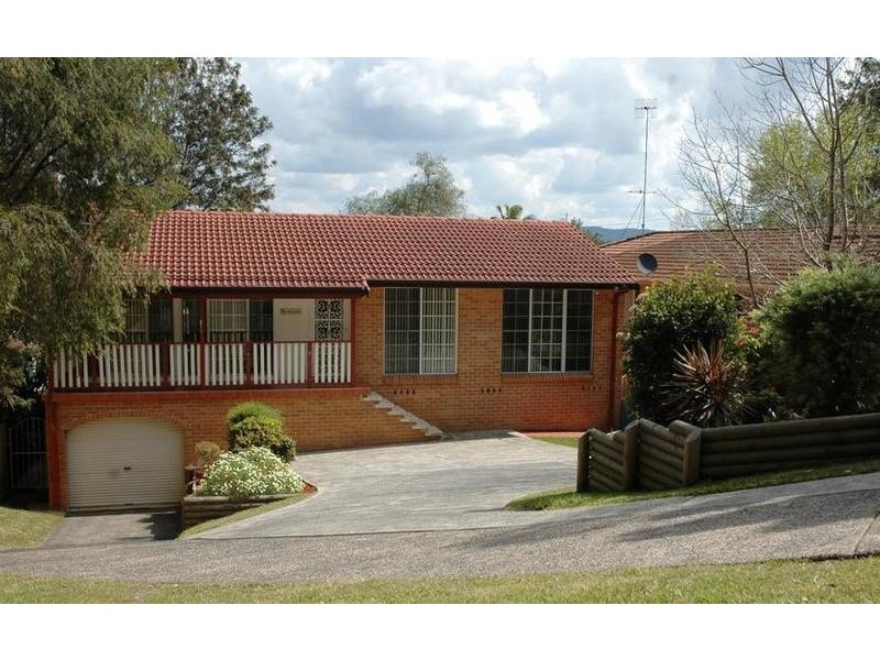 24 Broadwater Drv, Saratoga NSW 2251