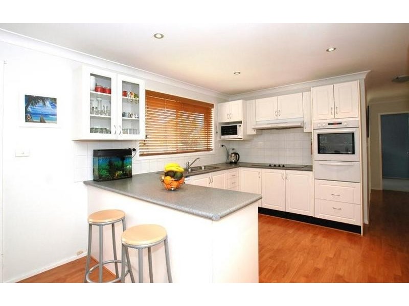 24 Broadwater Drv, Saratoga NSW 2251