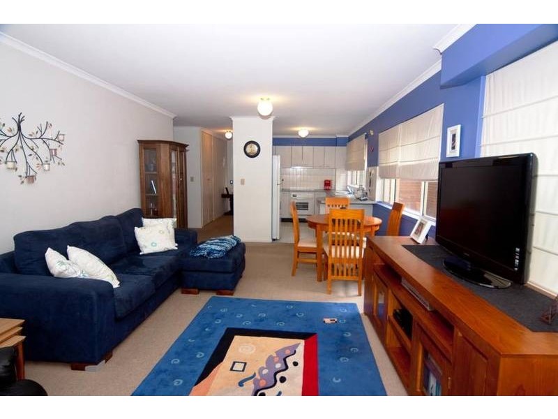 27/39 Melbourne St, East Gosford NSW 2250